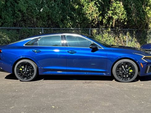 New 2026 Kia K5 GT image 2