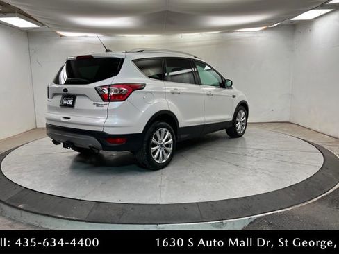 Used 2017 Ford Escape Titanium w/ Equipment Group 301A image 5