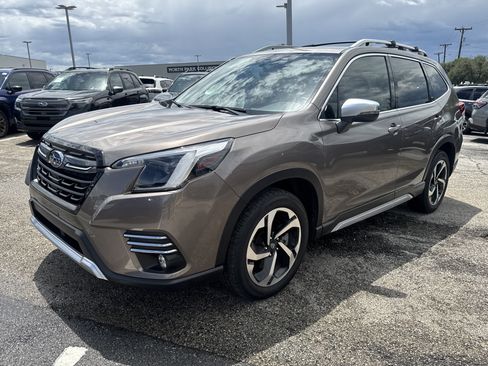 Certified 2023 Subaru Forester Touring w/ Popular Package #3 AWD/4WD image 7