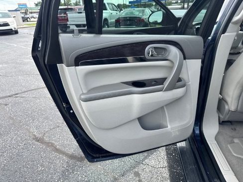 Used 2015 Buick Enclave Leather FWD image 14