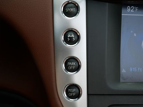 Used 2011 Maserati GranTurismo Convertible image 31