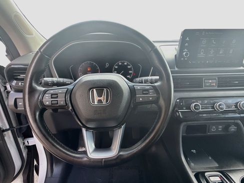 Used 2024 Honda Pilot EX-L image 8