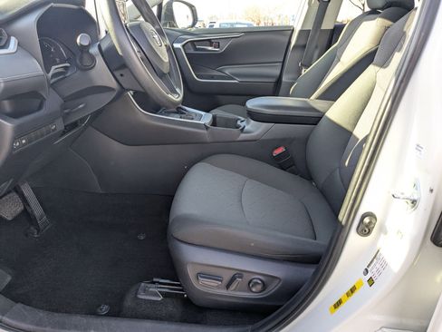 Used 2024 Toyota RAV4 XLE image 26