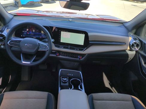 Used 2025 Chevrolet Equinox ACTIV w/ Safety and Technology Package image 20