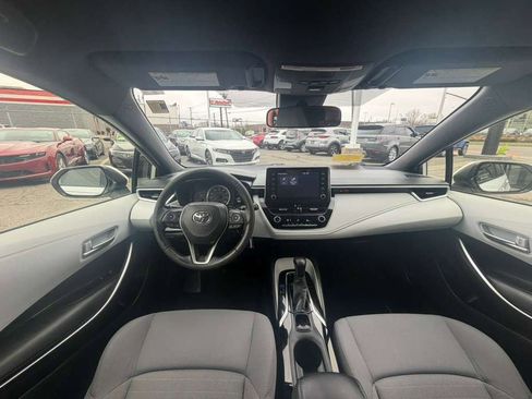 Used 2020 Toyota Corolla SE image 16