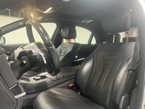 Used 2018 Mercedes-Benz S 560 4MATIC Sedan image 22