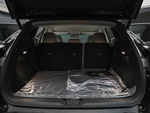 New 2025 Nissan Murano SV image 18