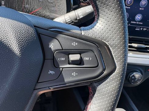 Used 2024 Chevrolet Trax RS w/ Driver Confidence Package FWD image 18