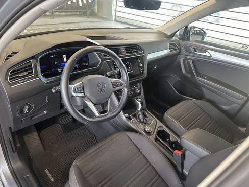 Certified 2024 Volkswagen Tiguan S image 10
