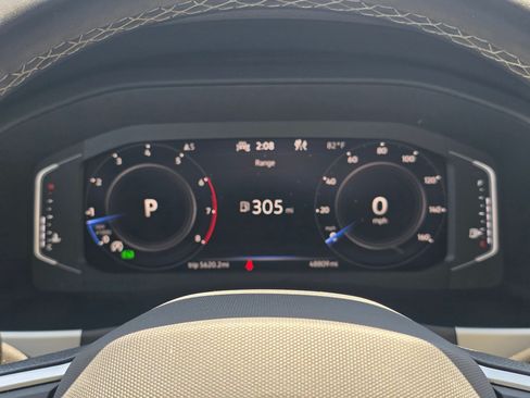 Used 2022 Volkswagen Atlas SE AWD/4WD image 19