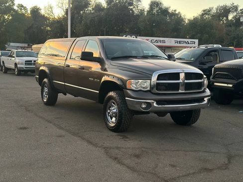 Used 2004 Dodge Ram 2500 Truck SLT w/ Trailer Tow Group image 2