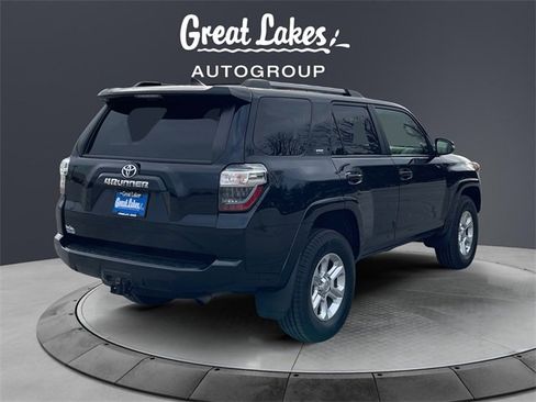 Used 2023 Toyota 4Runner SR5 Premium image 5