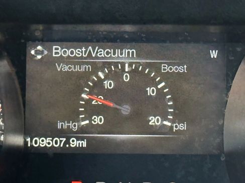 Used 2015 Ford Mustang Coupe image 8