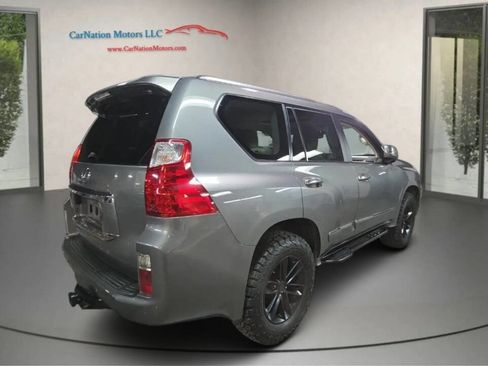 Used 2013 Lexus GX 460 Premium image 4