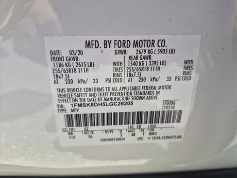 Used 2020 Ford Explorer XLT w/ Equipment Group 202A AWD/4WD image 24
