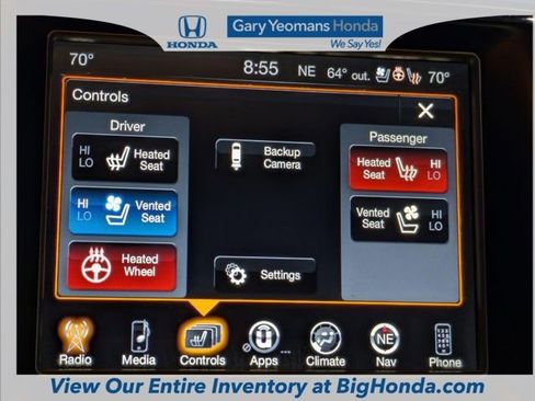 Used 2017 Jeep Grand Cherokee Overland w/ Jeep Active Safety Group image 30