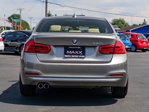 Used 2018 BMW 330i Sedan w/ Premium Package RWD image 10