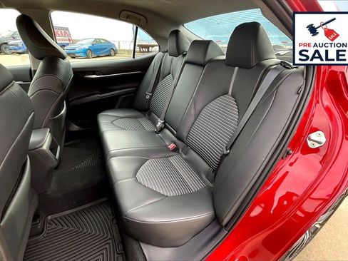 Used 2023 Toyota Camry SE image 25