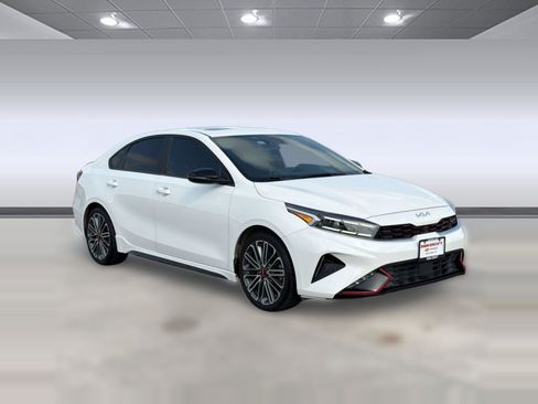 Used 2023 Kia Forte GT w/ GT2 Package FWD image 7