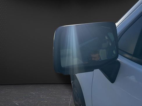 Used 2026 Chevrolet Silverado 1500 RST w/ Dark Appearance Package AWD/4WD image 12