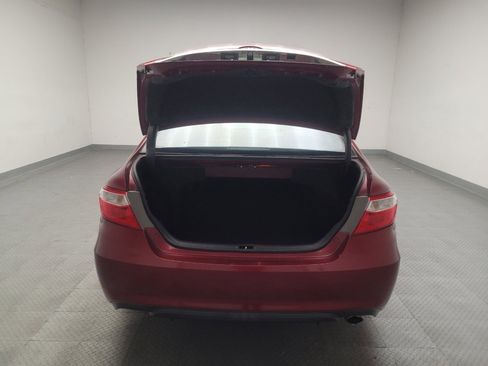 Used 2016 Toyota Camry XSE w/ Moonroof Package FWD image 29