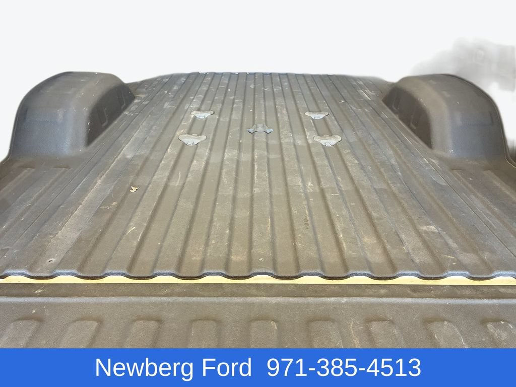 Used 2023 Chevrolet Silverado 2500 Custom w/ Custom Value Package AWD/4WD image 13