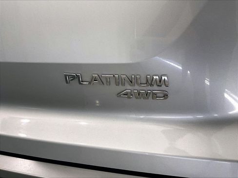 Used 2023 Nissan Pathfinder Platinum AWD/4WD image 30
