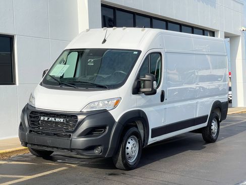 Used 2023 RAM ProMaster 2500 FWD image 7