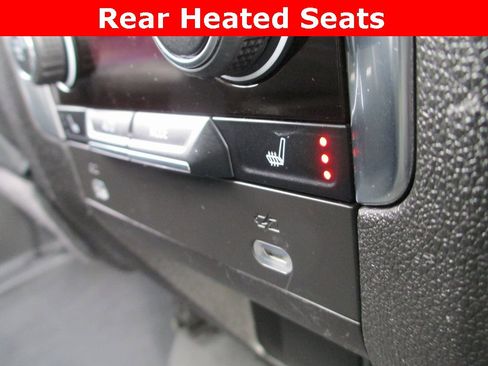 Used 2022 Chevrolet Suburban RST w/ Luxury Package image 24