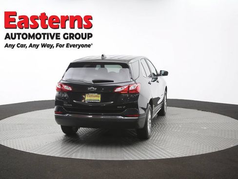 Used 2021 Chevrolet Equinox LT AWD/4WD image 38