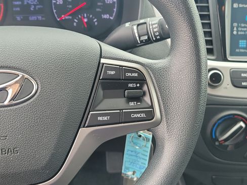 Used 2021 Hyundai Accent SEL FWD image 23