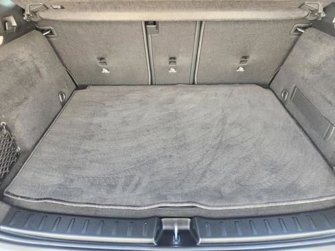 Certified 2025 Mercedes-Benz GLA 250 image 24