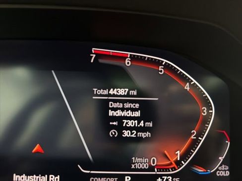 Used 2021 BMW 330i Sedan w/ Premium Package RWD image 31