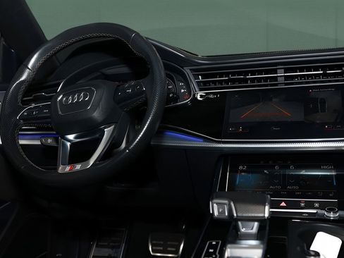 Used 2021 Audi SQ8 Premium Plus w/ SQ8 Black Optic Package AWD/4WD image 40