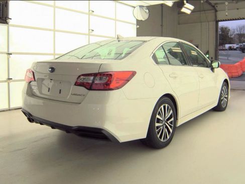 Used 2019 Subaru Legacy 2.5i Premium image 2