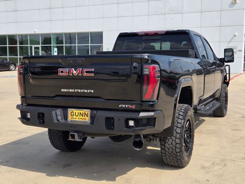 Certified 2024 GMC Sierra 2500 AT4 w/ Technology Package AWD/4WD image 7