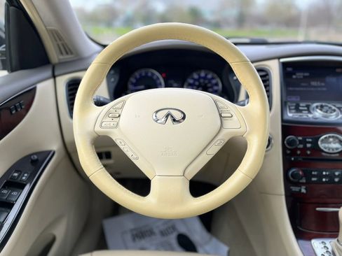 Used 2014 INFINITI QX50 Journey w/ Premium Package AWD/4WD image 16
