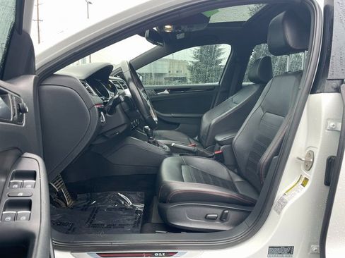 Used 2016 Volkswagen Jetta GLI SE image 15