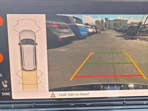 New 2026 Volkswagen Atlas Peak Edition image 12