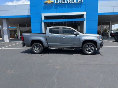 Used 2022 Chevrolet Colorado W/T w/ Custom Special Edition