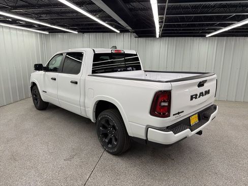 New 2026 RAM 1500 2WD Crew Cab image 4