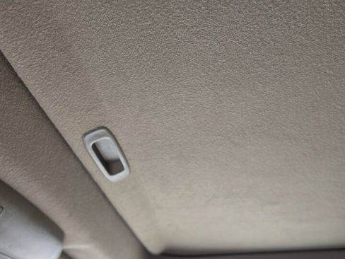 Used 2010 Toyota Sequoia Platinum RWD image 18
