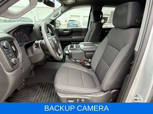 Used 2022 Chevrolet Silverado 1500 Custom AWD/4WD image 16