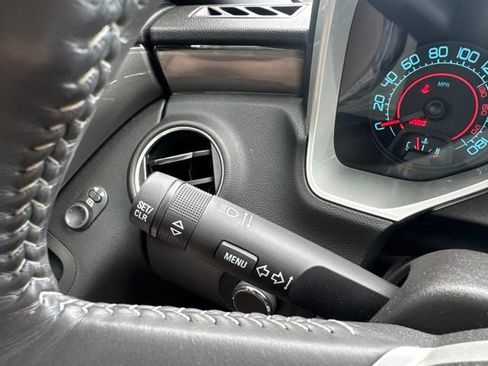Used 2010 Chevrolet Camaro SS w/ RS Package RWD image 31