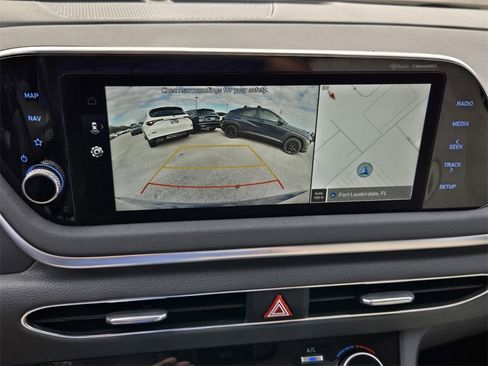 Certified 2023 Hyundai Sonata SEL w/ Convenience Package image 21