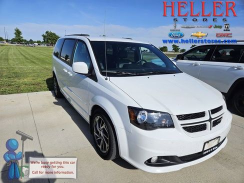 Used 2015 Dodge Grand Caravan R/T w/ Driver Convenience Group FWD image 1