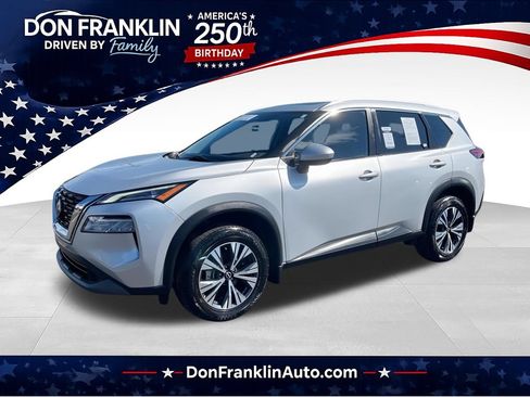 Used 2023 Nissan Rogue SV w/ SV Premium B Package FWD image 1