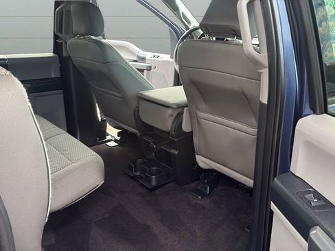 Used 2015 Ford F150 XLT w/ Equipment Group 302A Luxury AWD/4WD image 14