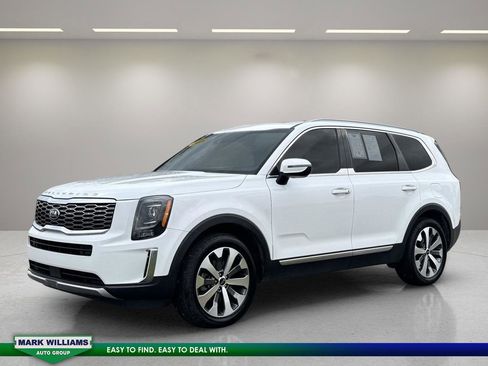 Used 2020 Kia Telluride S image 2