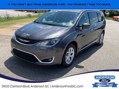 Used 2018 Chrysler Pacifica Touring-L Plus w/ Tire & Wheel Group